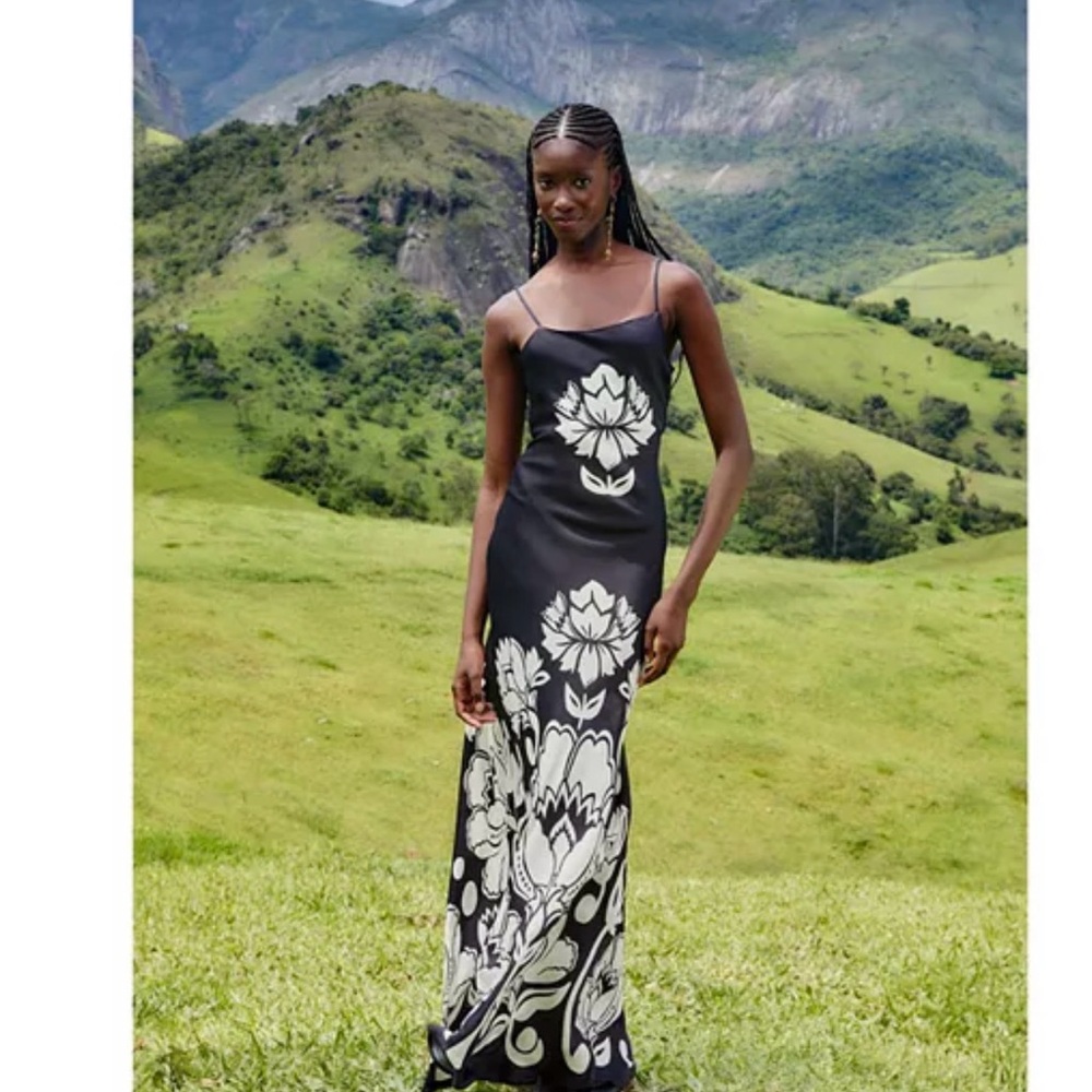 FARM Rio Black and White Floral Dress